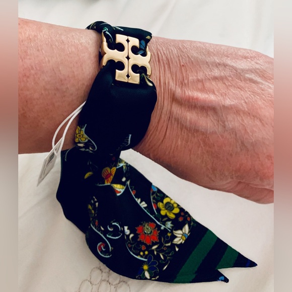 Tory Burch Authentic Kira Scarf Wrap Bracelet Color Brass / Sacred Floral - Picture 12 of 13